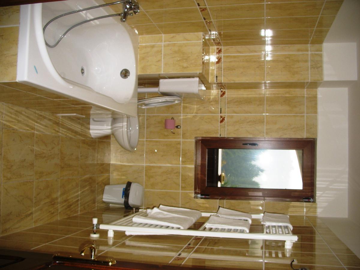 Hotel Pension Irina Arefu Esterno foto